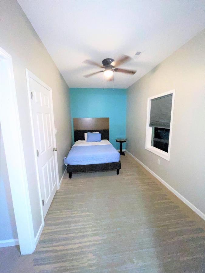 Dollar 2* Atlantic Beach